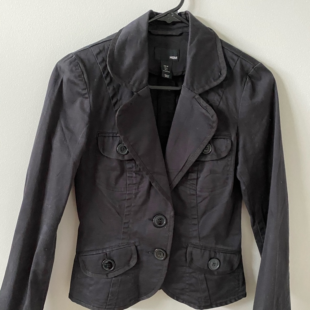 H&M women’s jacket size 4